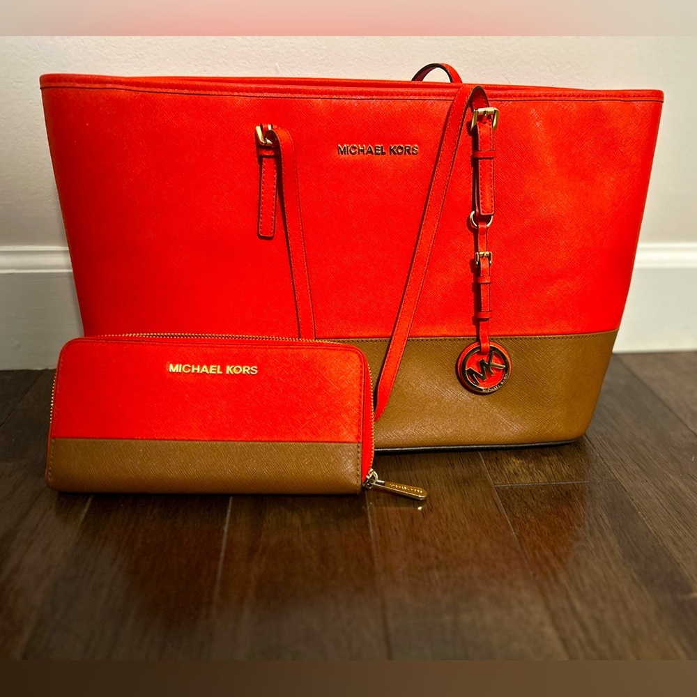 MK Gorgeous Orange and Brown Tote/Wallet